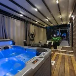 Feriehus Beautiful In With Sauna